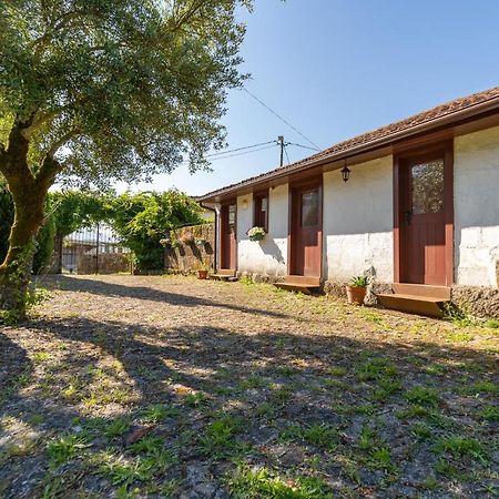 Hostal Casa Lavoura Em Requeixo Celorico De Basto Exterior foto