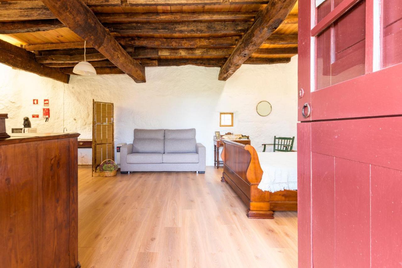 Hostal Casa Lavoura Em Requeixo Celorico De Basto Exterior foto