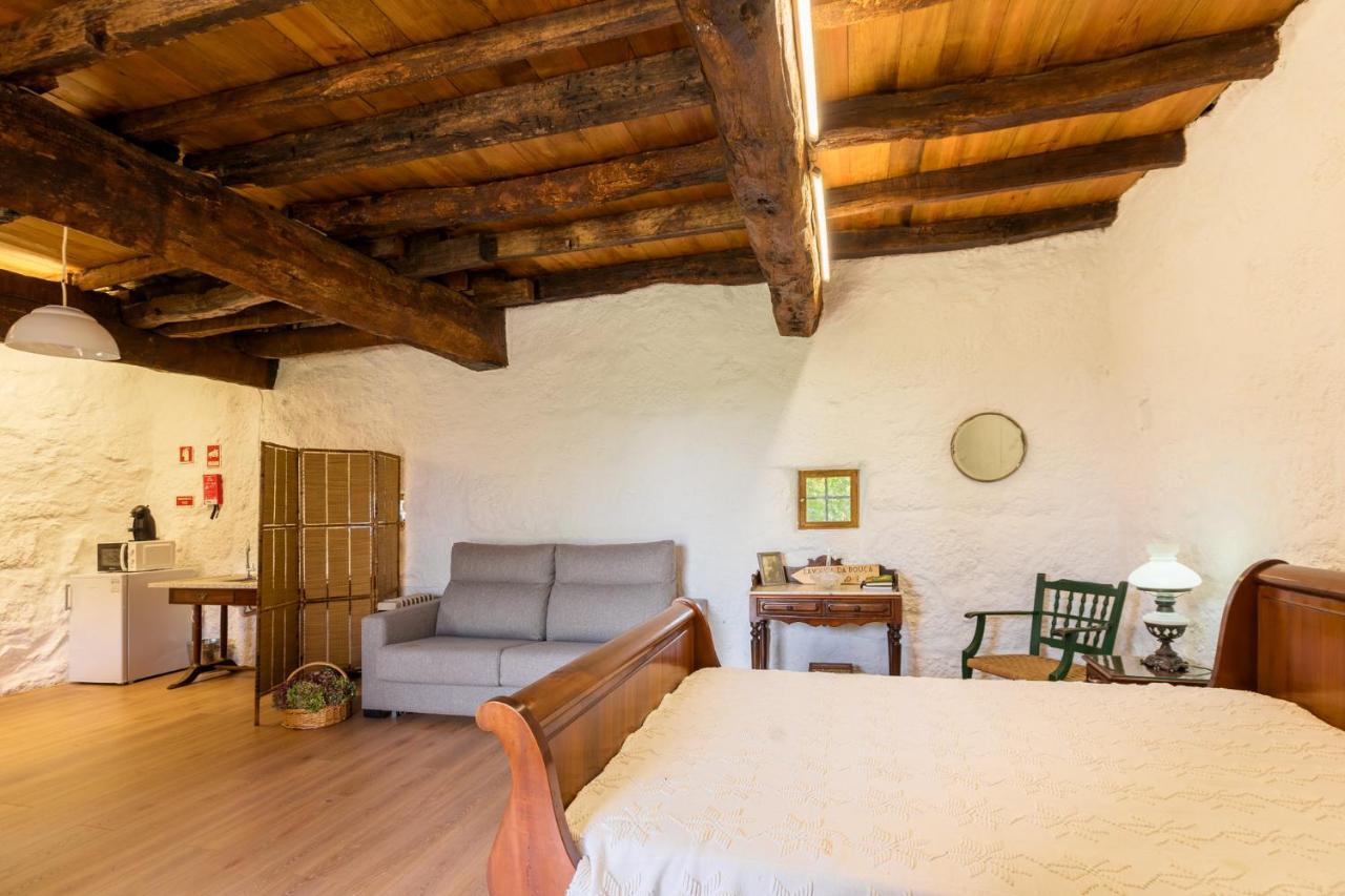 Hostal Casa Lavoura Em Requeixo Celorico De Basto Exterior foto